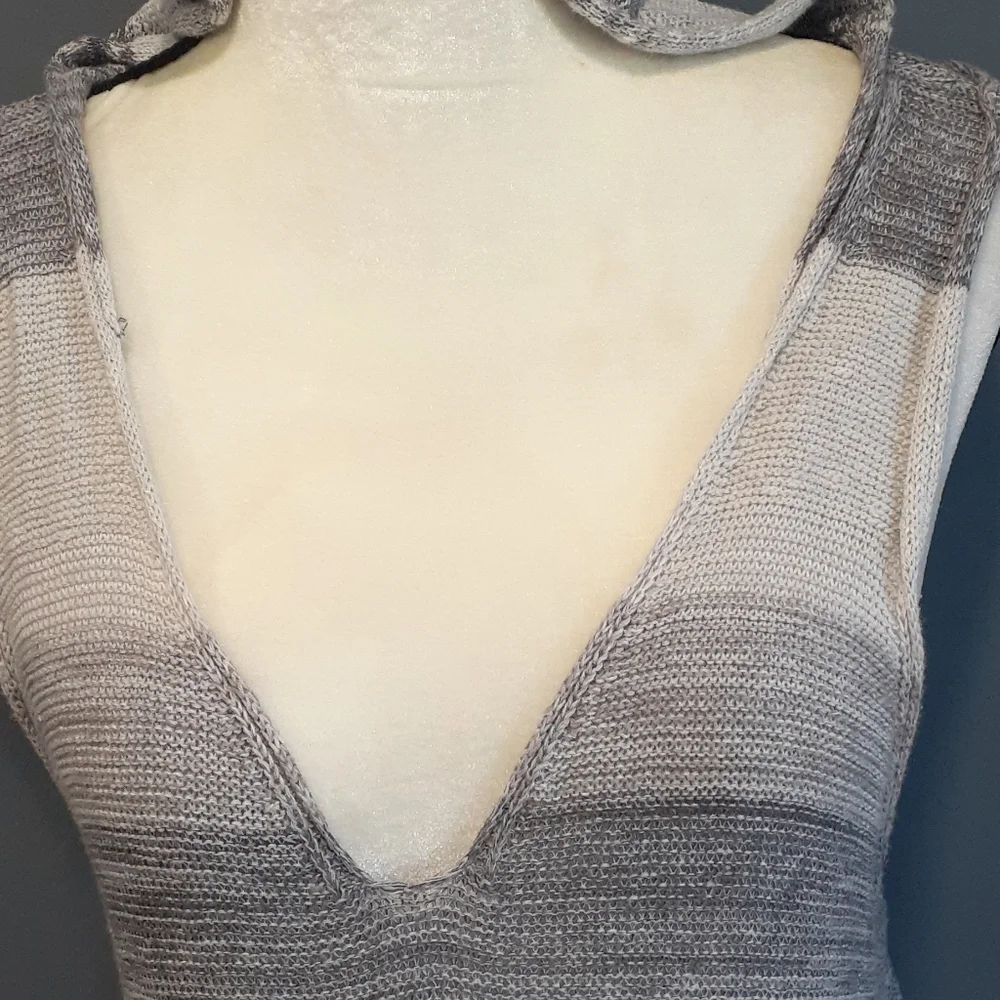 Free people gray knitted sweaters sz extra…